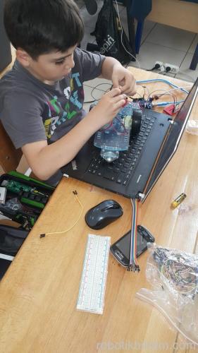 İlkokul Öğrencilerine Yönelik Robotik Kodlama